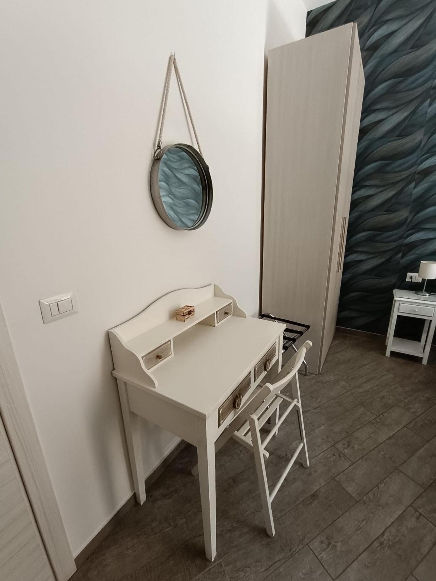 B&B Da Ary Colorful Rooms Napoli Eksteriør billede