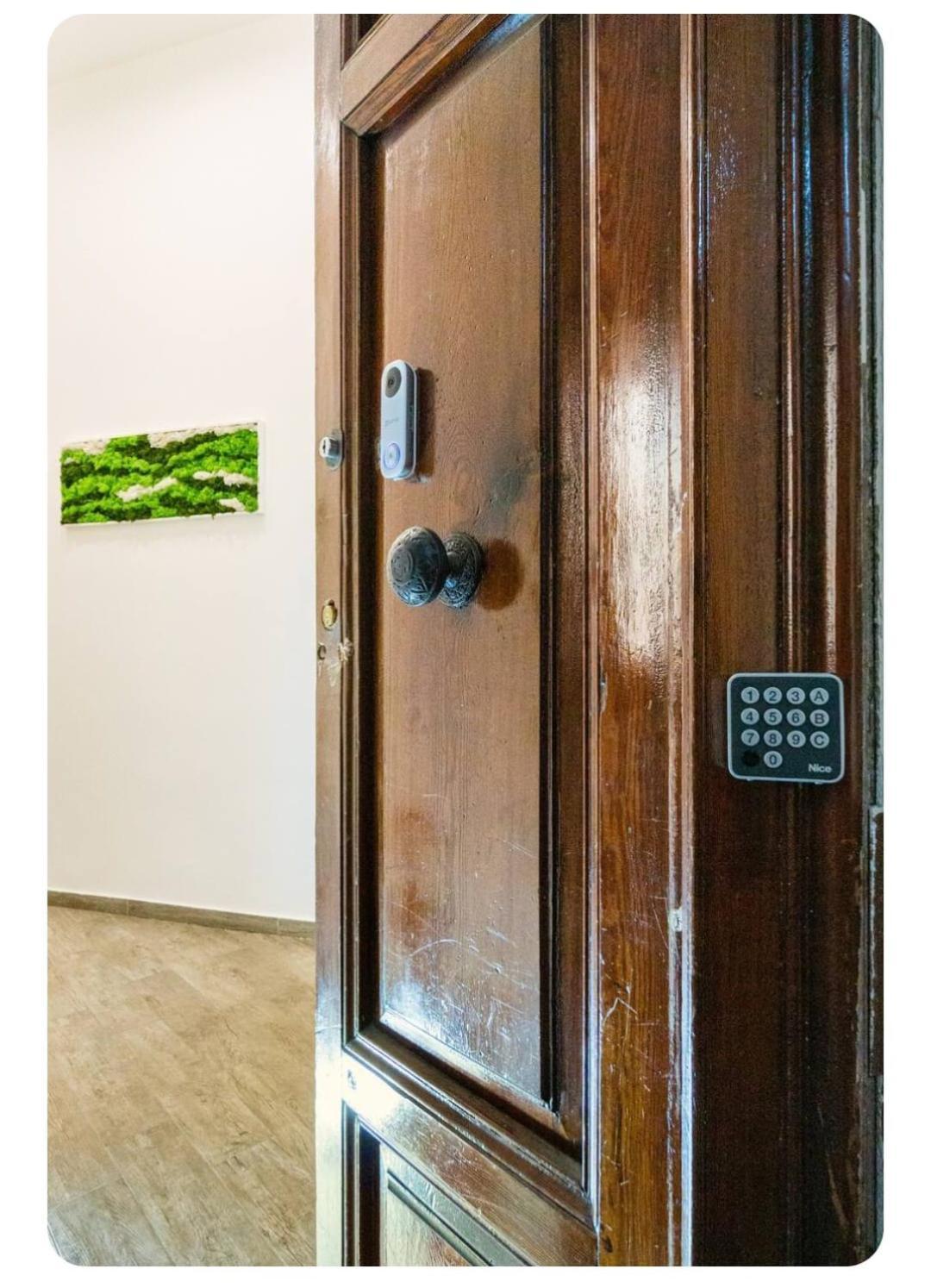 B&B Da Ary Colorful Rooms Napoli Eksteriør billede