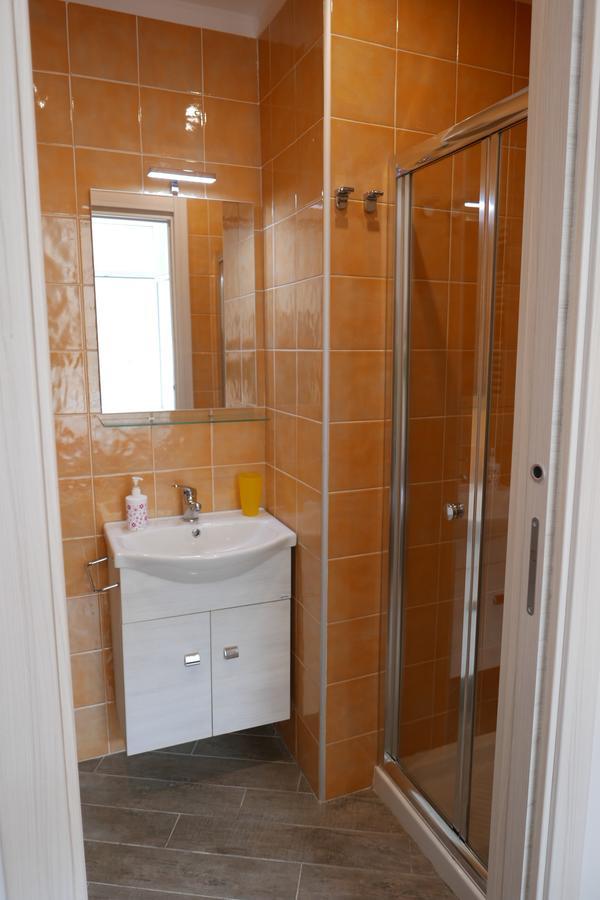 B&B Da Ary Colorful Rooms Napoli Eksteriør billede